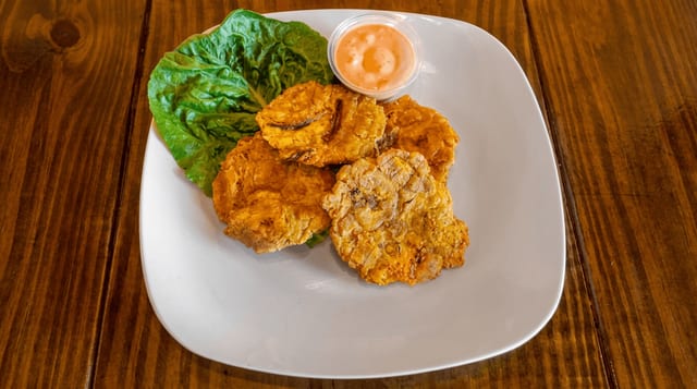 Tostones.